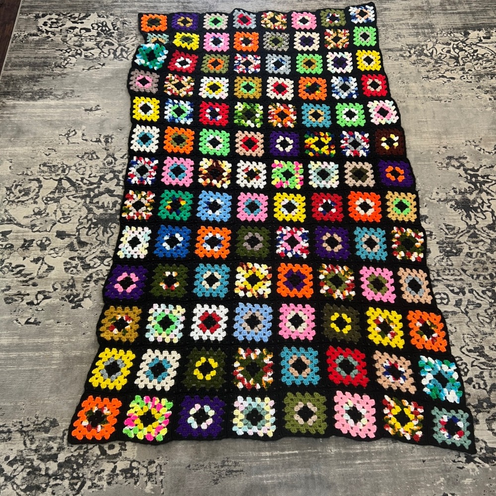 Vintage Handmade Granny Squares Crochet Quilt Multi-Color Black Border 75x43